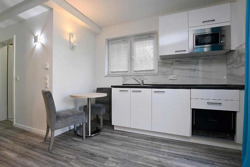 City-Hotel Zuffenhausen - Apartments Στουτγκάρδη Εξωτερικό φωτογραφία